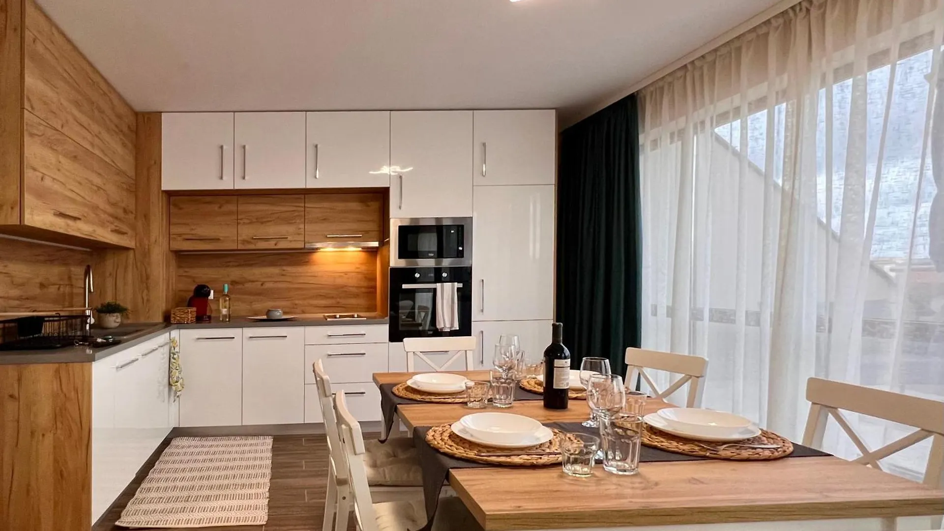 Апартамент Попов Varna Apartment